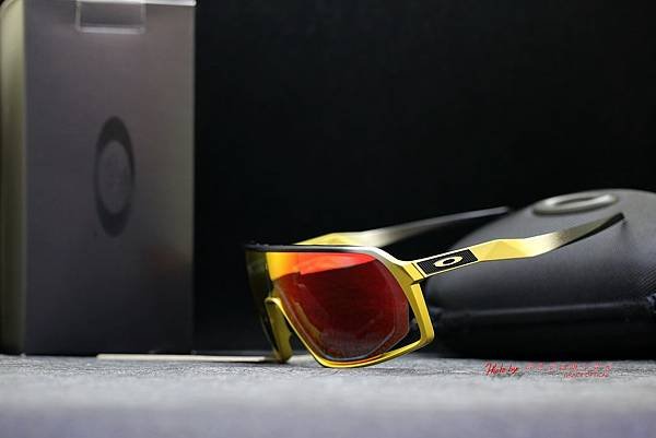 Oakley Sutro全視野近視有度數運動太陽眼鏡 高雄得恩堂左營店 專業銷售店