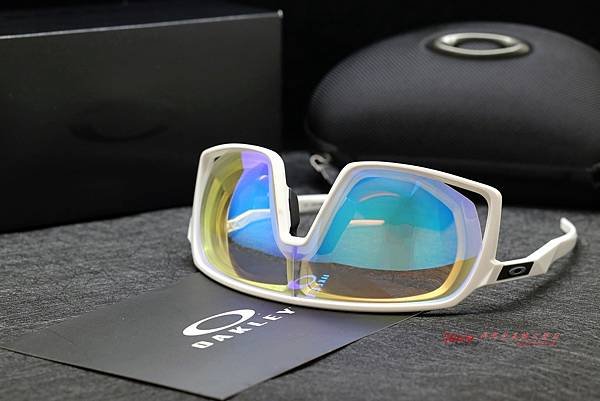 Oakley Sutro高曲度客製化近視運動太陽眼鏡 高雄得恩堂左營店 專業銷售店