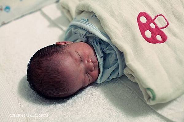 100_10_baby19.JPG