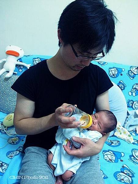 100_10_baby17.JPG