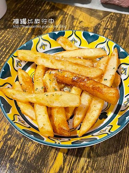 【台北】淡水美食 ✈ 初双双早午餐。不限用餐時間，拼盤CP值