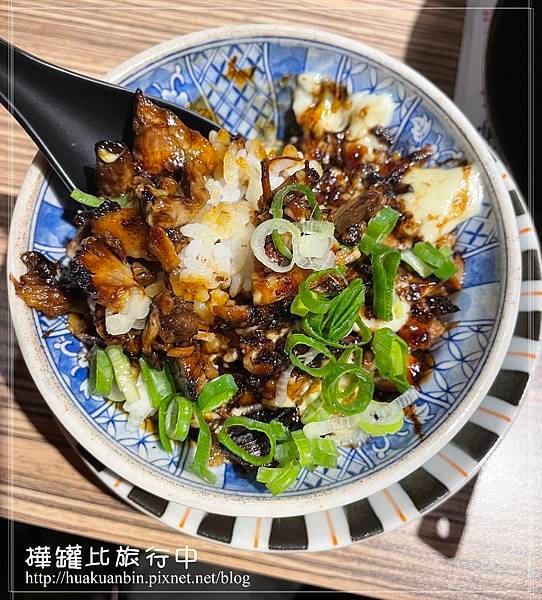【台北】中山區美食 ✈ 金沢拉麵。加飯加麵吃到飽，超高CP值