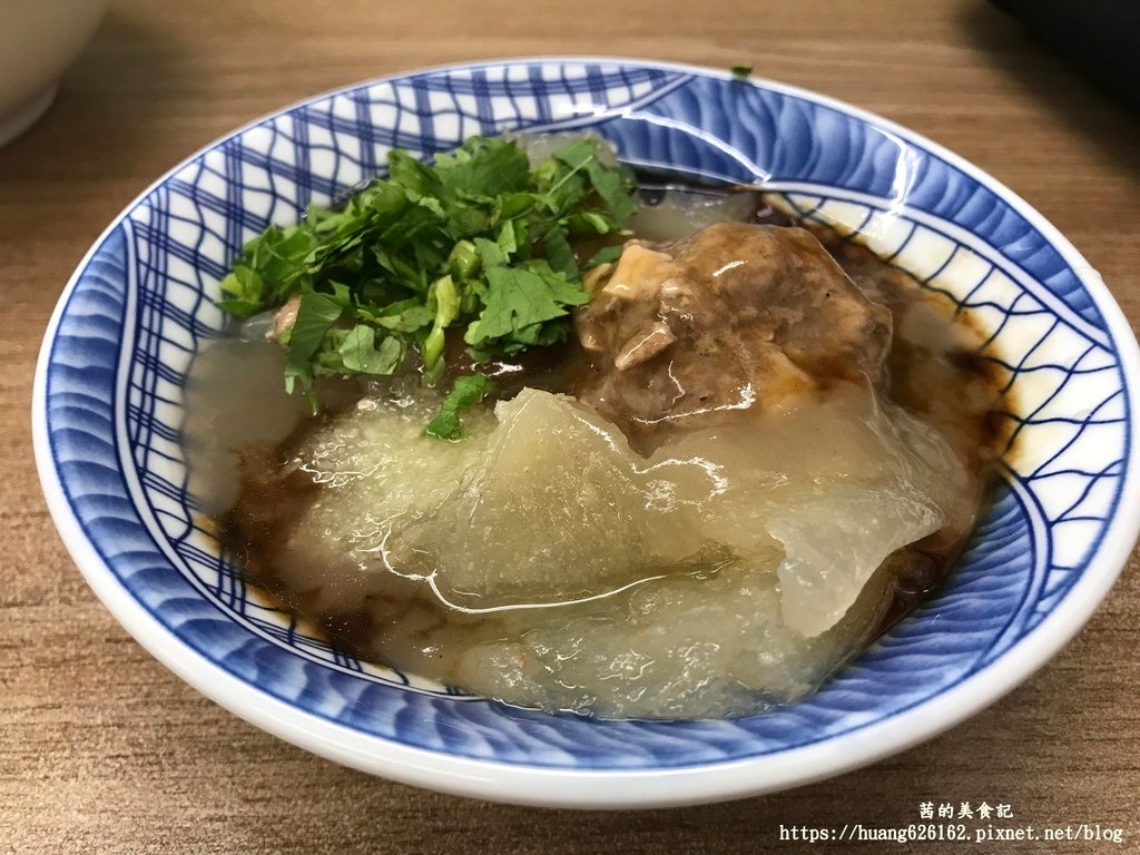 【新北三重區】創立於1974年近50年老店『萬粒肉圓』✖一套