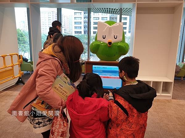 桃園市立圖書館新總館/桃園市立圖書館新總館最美的綠意圖書館，