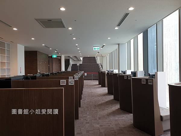 桃園市立圖書館新總館/桃園市立圖書館新總館最美的綠意圖書館，