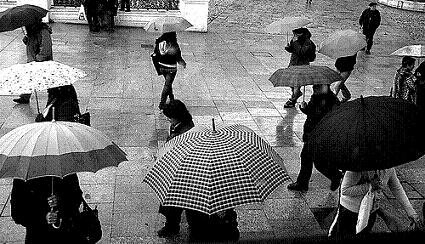 下雨的星期日