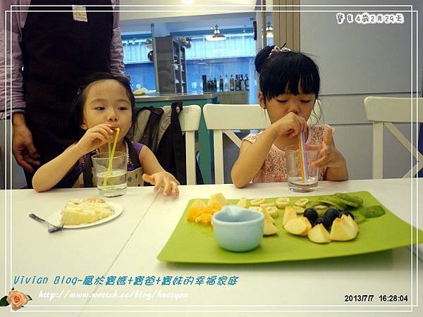 4Y2M-小猴生日趴P160014801.jpg