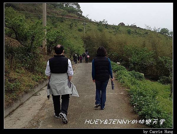 20140322-23-18 採草莓去03
