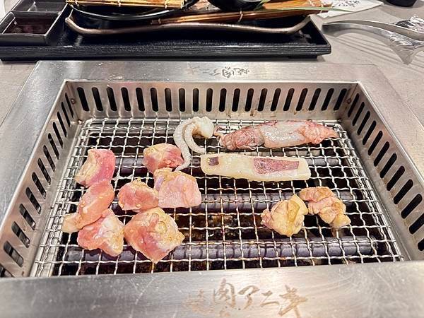 食記。新北新店。燒肉