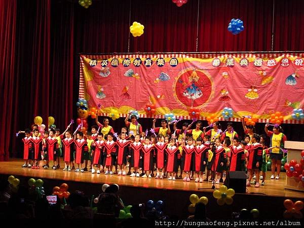 103 年精英昌福幼兒園畢業典禮表演