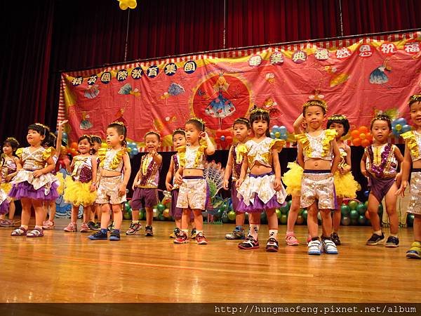 103 年精英昌福幼兒園畢業典禮表演
