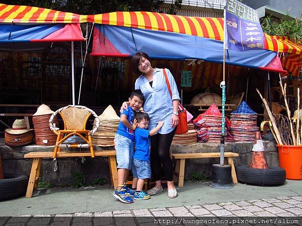 新竹老街巡禮 --- 新竹湖口老街、湖口中興公園、台灣古早味