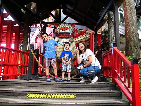 一起跟妖怪住飯店吧 --- 溪頭妖怪村主題飯店、921 集集
