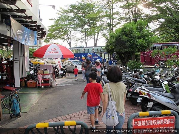 嘉義好好玩 --- 阿里山森林鐵路園區、檜意森活村、阿宏海產