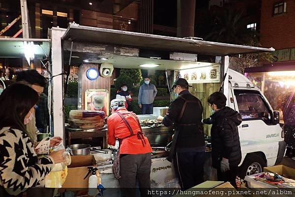 來去台東 2022 跨年行 --- 娜魯灣銀河行館、台東夜市