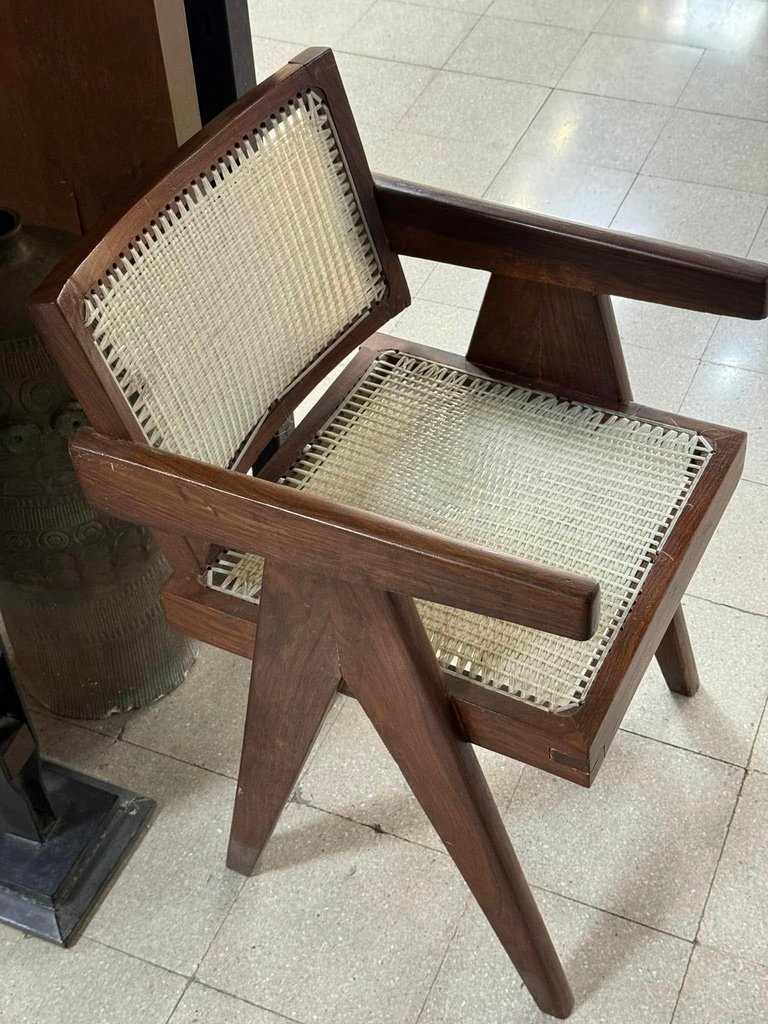 昌迪加爾家具 / Pierre Jeanneret