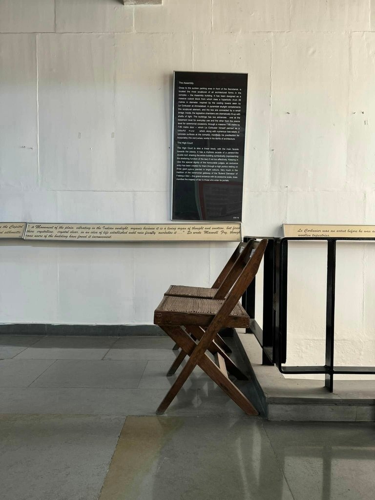 昌迪加爾家具 / Pierre Jeanneret