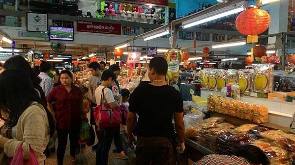 清邁好吃又好買~ 市集、夜市、精品街