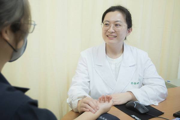 【健康新聞】乳癌治療引更年期 中醫調理養心凝神一覺到天亮