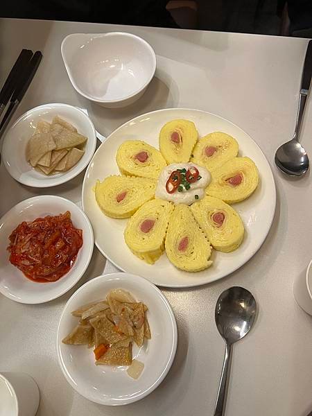 首爾站『限定』도동집陶洞房，在地人才知道的排隊美食，韓式小菜
