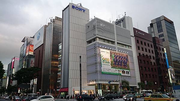 銀座SONY　世足日本隊加油