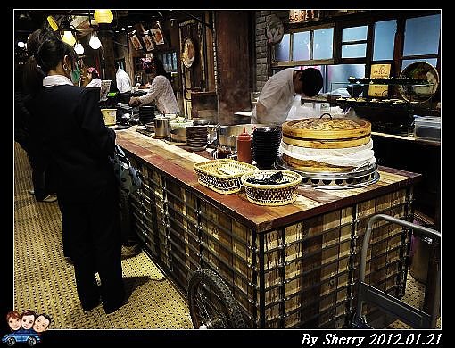 20120121_002mega city大食代19.jpg