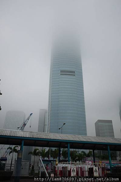 P1300548