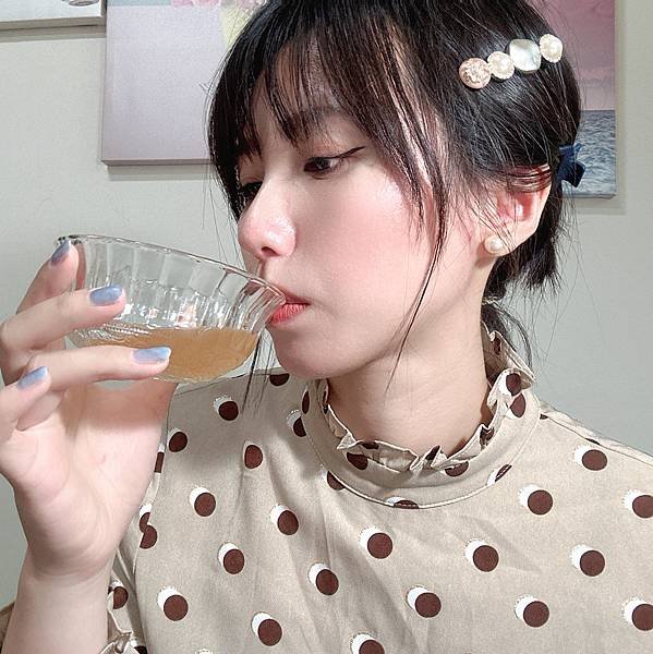 好氣色的秘密武器「純開箱la belle拉蓓 X 雙月」蛤蜊