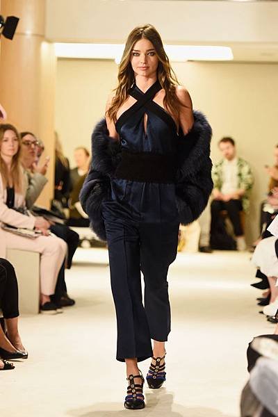 miranda-kerr-paris-fashion-week-sonia-rykiel-spring-summer-2015-fashion-show_5