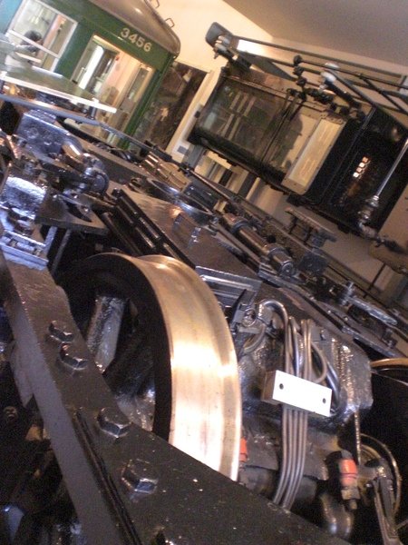 電車巴士博物館-engine.JPG