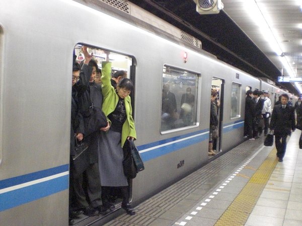 早上地鐵.JPG