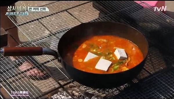 31辣椒湯_辣醬西葫蘆蒜泥豆腐洗米水.jpg