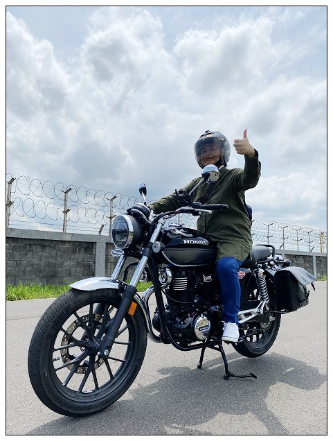騎重機看飛機-04.jpg