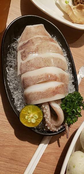 【港飲港食】旺角‧築間幸福鍋物