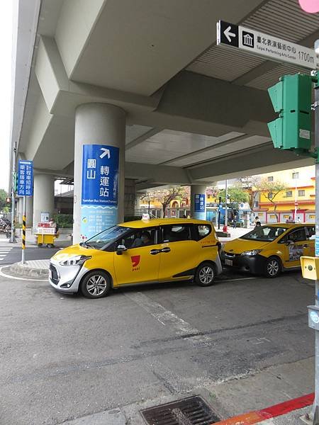 【台灣】基隆‧景點‧中正區‧正濱漁港+涂大手工碳烤吉古拉
