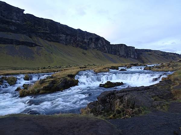 Day 4:苔原,Falljökull冰川健行,瀑布農場