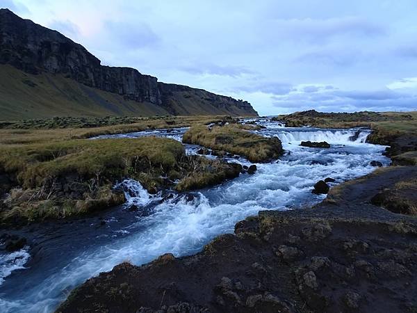 Day 4:苔原,Falljökull冰川健行,瀑布農場