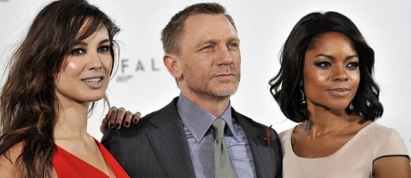 Daniel Craig, Naomie Harris(right) &amp; Berenice Marlohe(left)