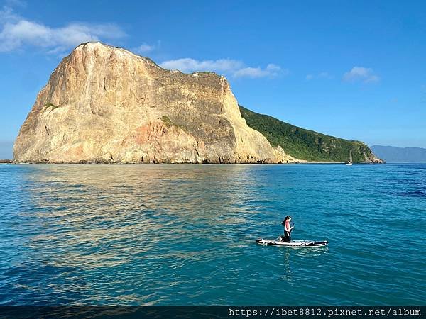 。宜蘭頭城 // 解鎖 IG 打卡熱門景點-龜山島牛奶海巡禮