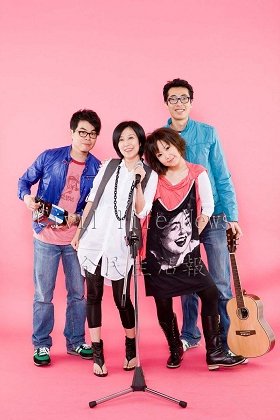 Hit Fm DJ 投入熱情與關懷.jpg