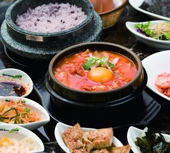 涓豆腐_嫩豆腐煲+石鍋飯.jpg