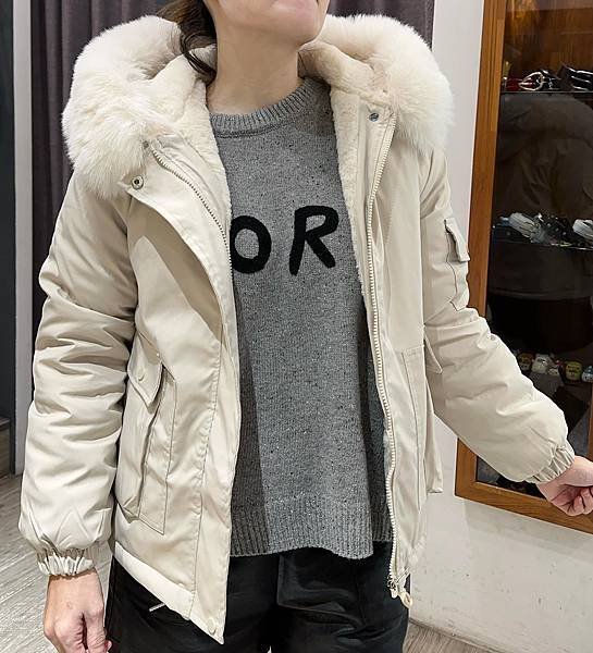 最強冷氣團來襲❄️❄️  分享保暖外套穿搭給你們❤️