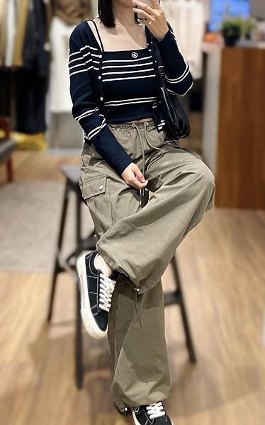 條紋的撞色永遠經典💫💫