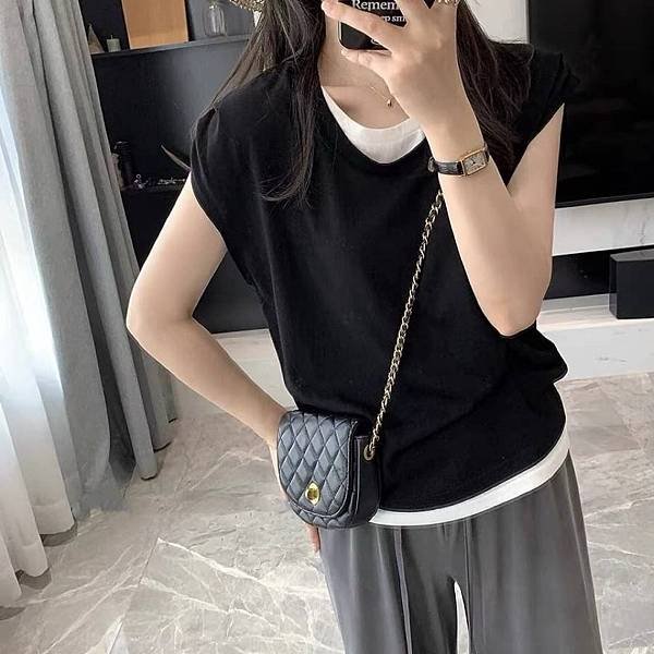 👉🏻無需搭配輕鬆穿出層次感的假兩件T