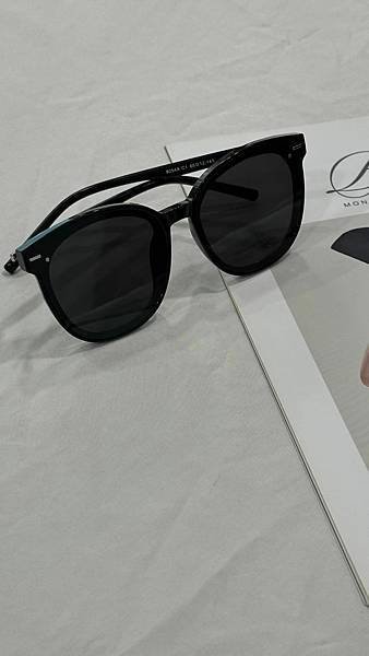 新品遮陽墨鏡🕶️