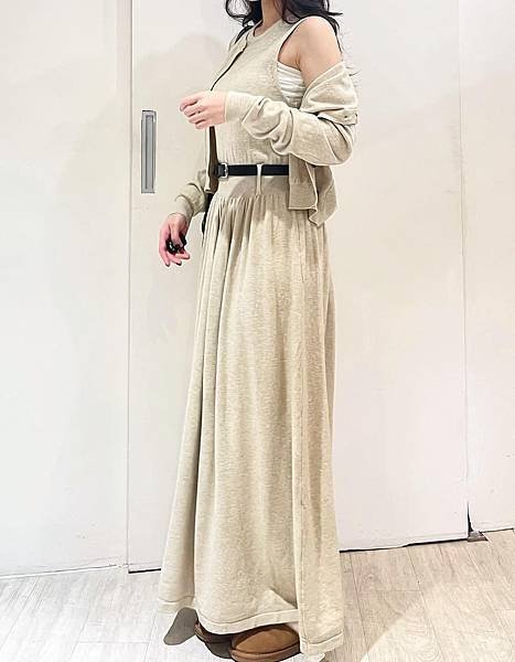 女神套裝出新色嘍～～～✨✨✨