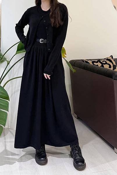 女神套裝出新色嘍～～～✨✨✨