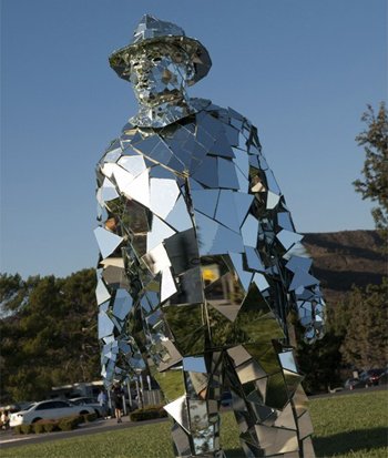 符號廣告設計icondesign網頁設計創意特別洛杉磯鏡子2homme-invisible.jpg