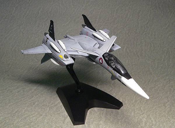 VF-4_002.jpg