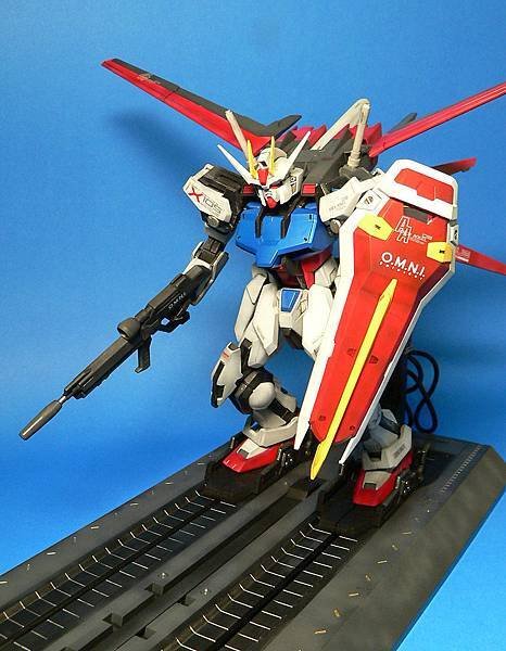 StrikeGundam_003.jpg